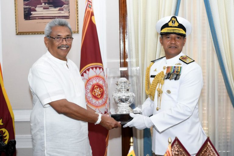 නාවික හමුදාධිපතිතුමන් අතිගරු ජනාධිපති, ගෝඨාභය රාජපක්ෂ මැතිතුමා හමුවෙයි!