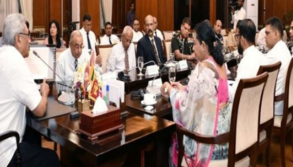 දුප්පත්කම තුරන් කිරීම අරමුණු කරගත් රැකියා ලක්ෂයක්