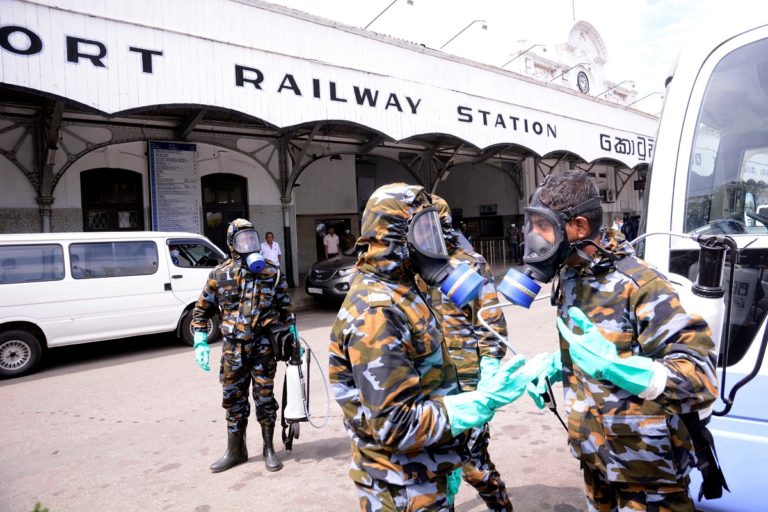 කොරොනා පාලනයෙන් ගිලිහිලා ද ?