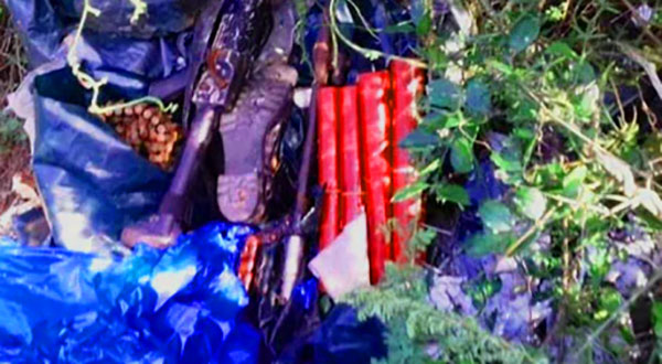 පල්ලියක් අසල අධිබලැති පුපුරණ ද්‍රව්‍ය කිලෝ 4ක්