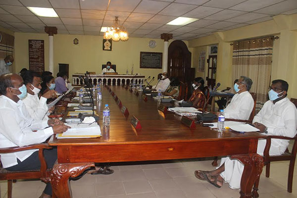 දිපවාලී සමයේ නුවරඑළිය දිස්ත්‍රික්කයට නිරෝධාන ඇදිරි නිතිය දමන්න