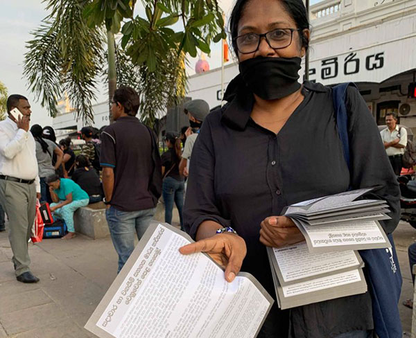 ජන මාධ්‍ය හා ජඩ මාධ්‍ය