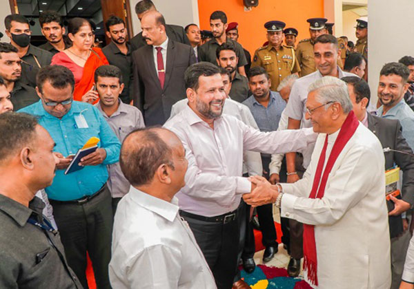 භූමිදානය ගැන තීන්දුවක් ගත්තේ කැබිනට් රැස්විමේදි - අමාත්‍ය චමල් රාජපක්ෂ