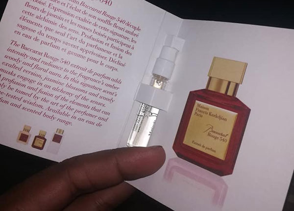 ලිංගික උත්තේජනය වැඩි කරන පර්ෆියුම් ගැන ඔබ දැනුවත්ද?