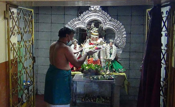 සුර අසුර සංග්රාමයේ ස්කන්දස්ට්රි උපවාස පුජාවන්