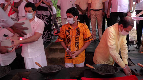 පොලොන්නරුවට කලා ගම්මානයක්