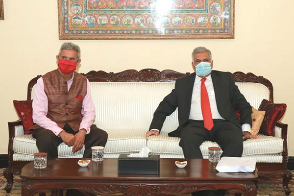 ඉන්දීය විදේශ ඇමති හිටපු එක්සත් ජාතික පක්ෂ නායකයා හමුවට