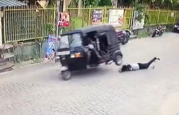 three-wheeler thief