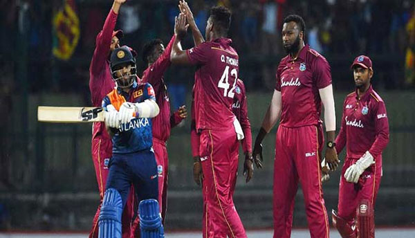 අකිලගේ කඩුලු ත්‍රිත්වයට පොලාර්ඩ් ගෙන් හයේ පහරවල් 06ක් (වීඩියෝ)