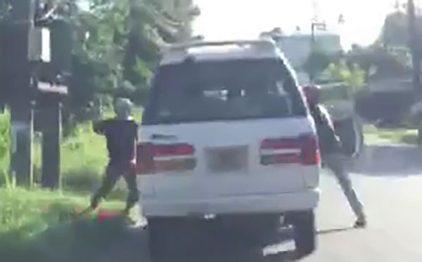 කෝටිපති ව්‍යාපාරිකයෙකුට පාතාලයෙන් ප්‍රහාරයක්