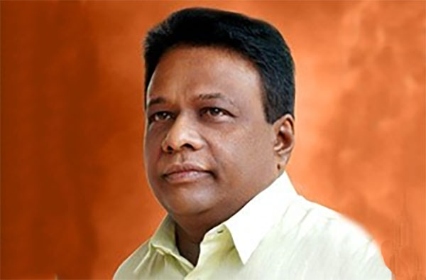 ජනාධිපති විය යුත්තේ ඩලස් ය