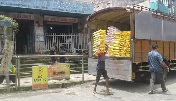 වාහන නීති තරාතිරම මත ක්‍රියාත්මක වීම නිසා විවිධ පිරිස් දුෂ්කරතාවයන්ට