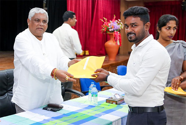 Wickremesinghe Appoints Underprivileged Youths as Multi-Purpose Assistants in Anuradhapura, While Controversy Rages over Meritocracy