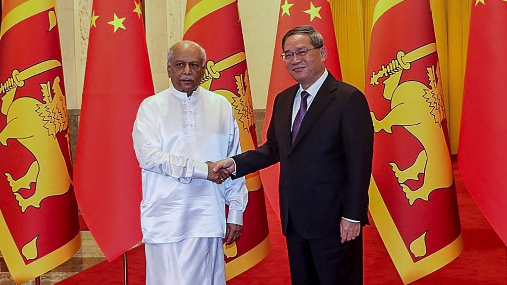 Sri Lanka PM in China