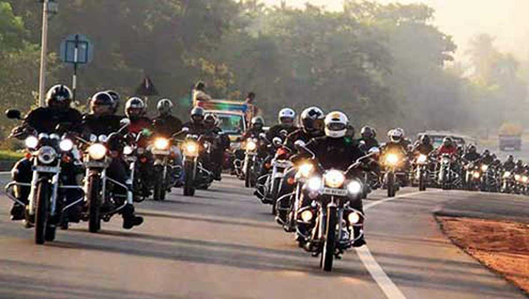 රනිල්ට ඉඩ දෙමු කොළඹින් ඇරඹෙයි