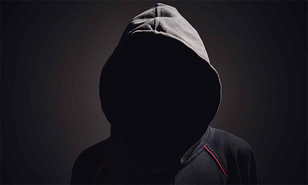 ප්‍රබල වෘත්තිය සමිතියක ප්‍රබයකු ඉවත්වෙයි